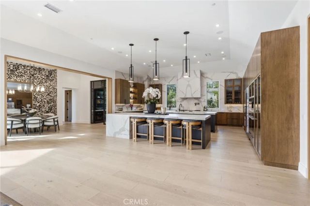 5241 Twin Oaks, Hidden Hills, CA 91302