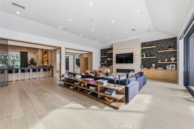 5241 Twin Oaks, Hidden Hills, CA 91302