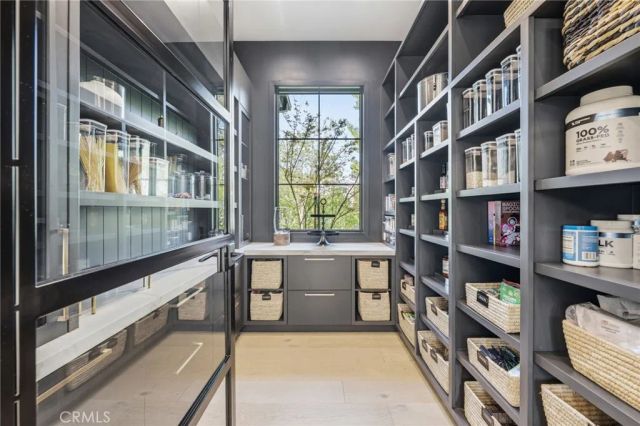 5241 Twin Oaks, Hidden Hills, CA 91302