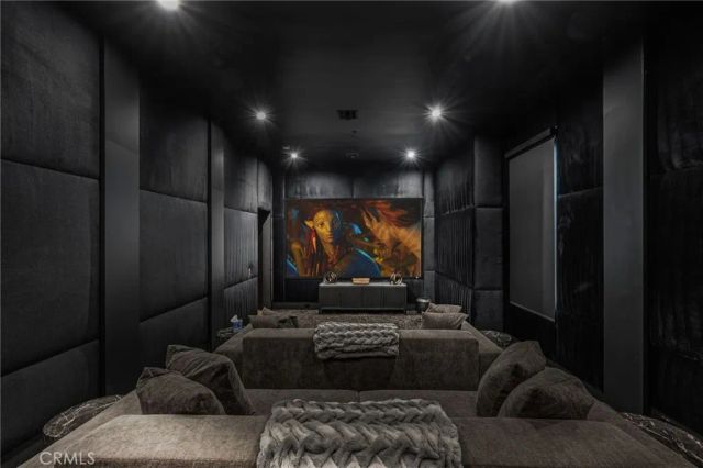 5241 Twin Oaks, Hidden Hills, CA 91302