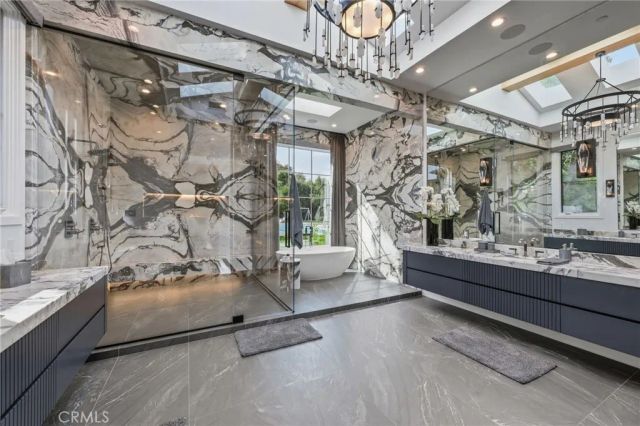 5241 Twin Oaks, Hidden Hills, CA 91302