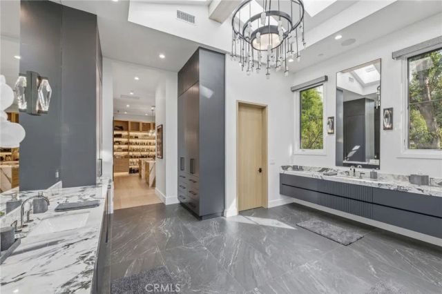 5241 Twin Oaks, Hidden Hills, CA 91302