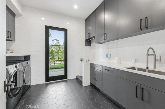 5241 Twin Oaks, Hidden Hills, CA 91302