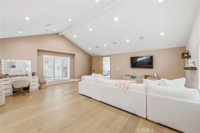 5241 Twin Oaks, Hidden Hills, CA 91302