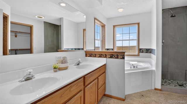 44166 E Iliff Trail, Bennett, CO 80102