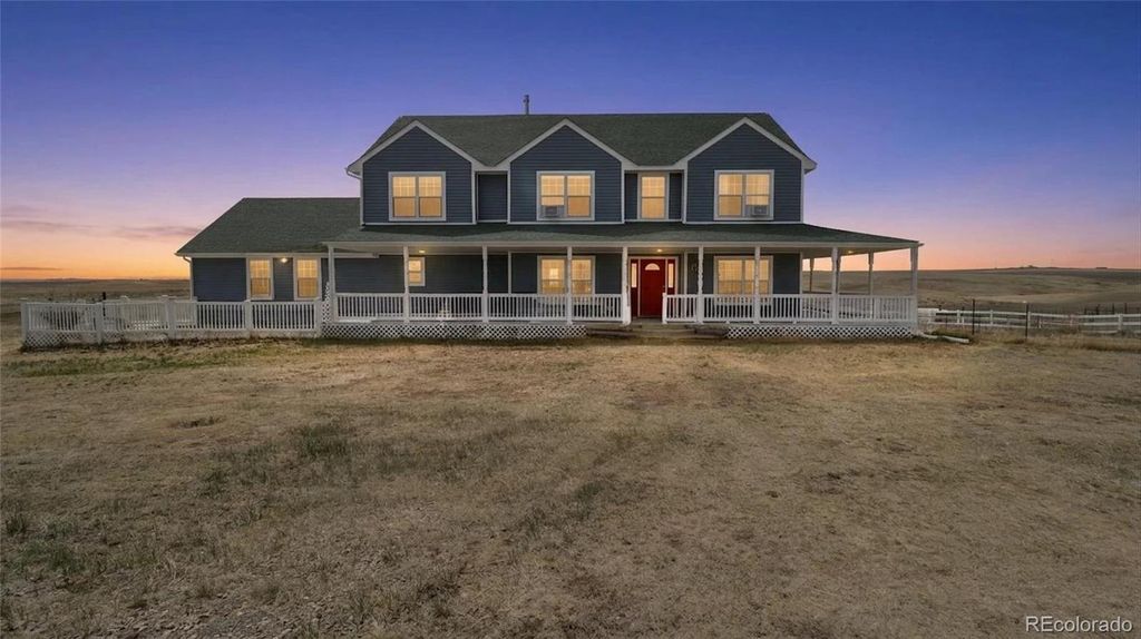 44166 E Iliff Trail, Bennett, CO 80102