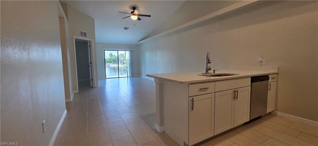 1101 Gleason PKWY, Cape Coral, FL 33914