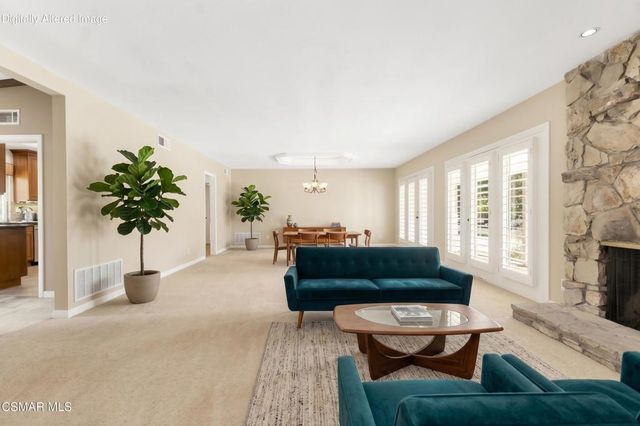 20325 Hiawatha Street, Chatsworth, CA 91311