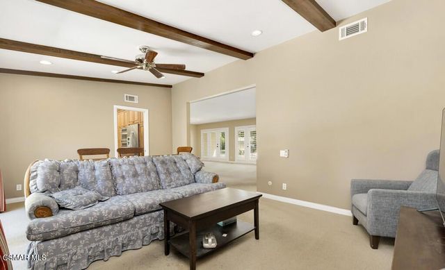 20325 Hiawatha Street, Chatsworth, CA 91311