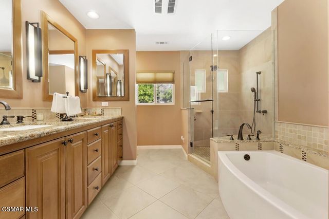 20325 Hiawatha Street, Chatsworth, CA 91311