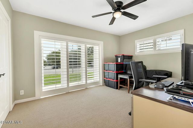 20325 Hiawatha Street, Chatsworth, CA 91311