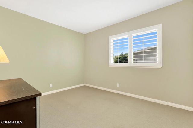 20325 Hiawatha Street, Chatsworth, CA 91311
