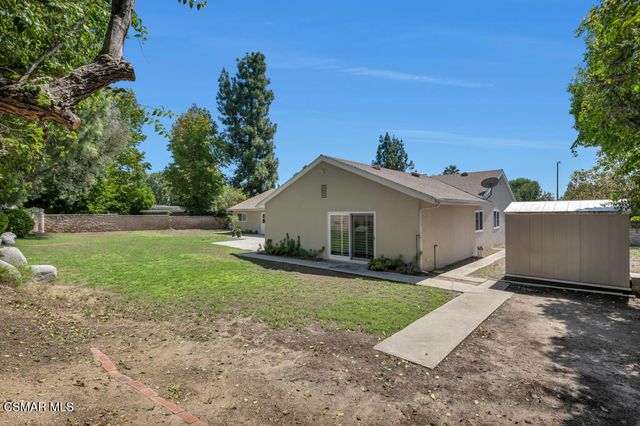 20325 Hiawatha Street, Chatsworth, CA 91311