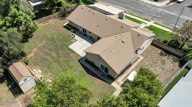 20325 Hiawatha Street, Chatsworth, CA 91311