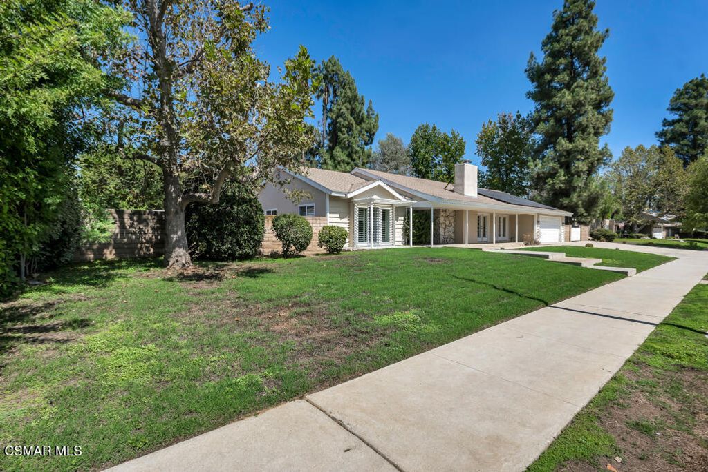 20325 Hiawatha Street, Chatsworth, CA 91311 — photo 4