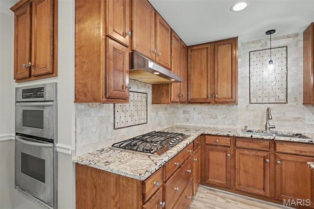 1 Bluegrass Lane, St Peters, MO 63376