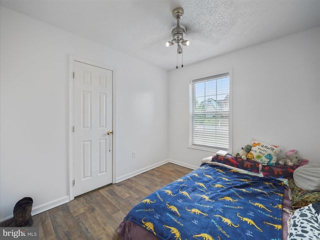 319 DINALI DR, Martinsburg, WV 25403