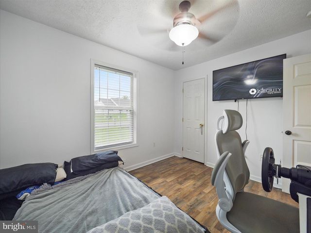 319 DINALI DR, Martinsburg, WV 25403