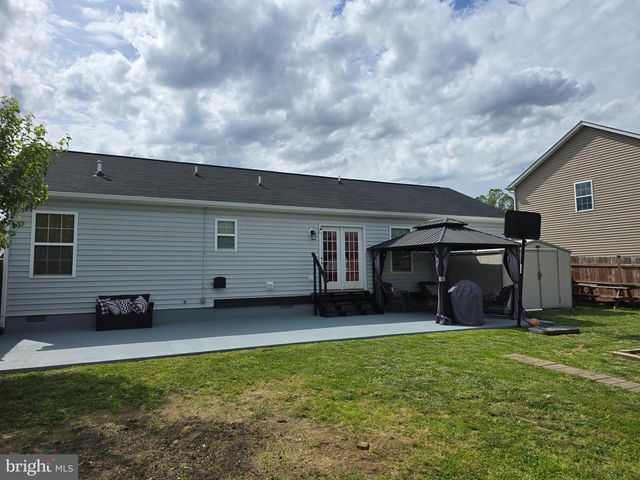 319 DINALI DR, Martinsburg, WV 25403