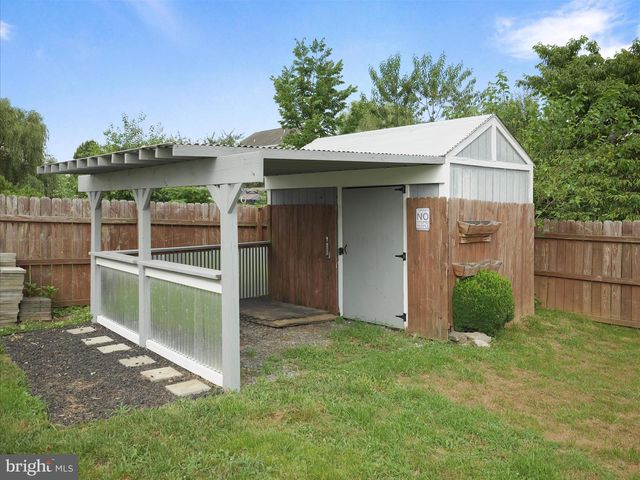 319 DINALI DR, Martinsburg, WV 25403