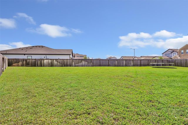 16655 Olivewood Lane, Conroe, TX 77302