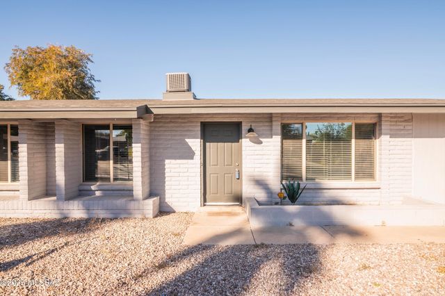 8415 E Calexico Street, Tucson, AZ 85730