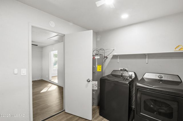 8415 E Calexico Street, Tucson, AZ 85730