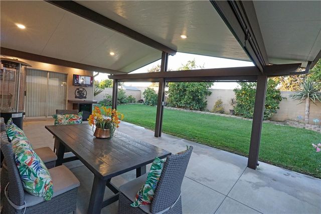 328 Manzanita Court, Ontario, CA 91762