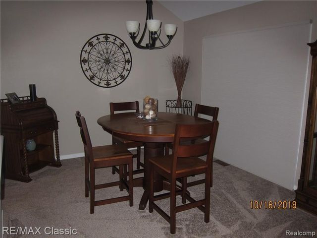 669 Camden Court 194, Rochester Hills, MI 48307