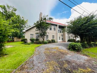 255 Pine Ridge Drive, Waveland, MS 39576