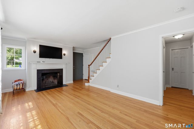 122 Overbrook Road, West Hartford, CT 06107