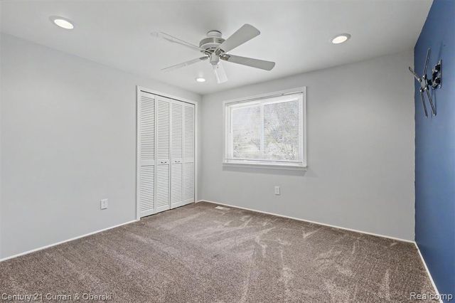 15606 Hanover Avenue, Allen Park, MI 48101