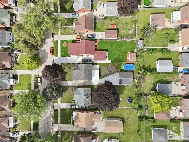 15606 Hanover Avenue, Allen Park, MI 48101
