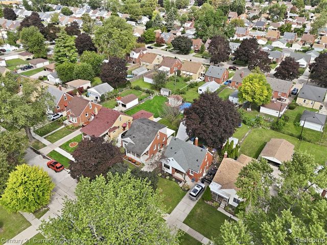 15606 Hanover Avenue, Allen Park, MI 48101