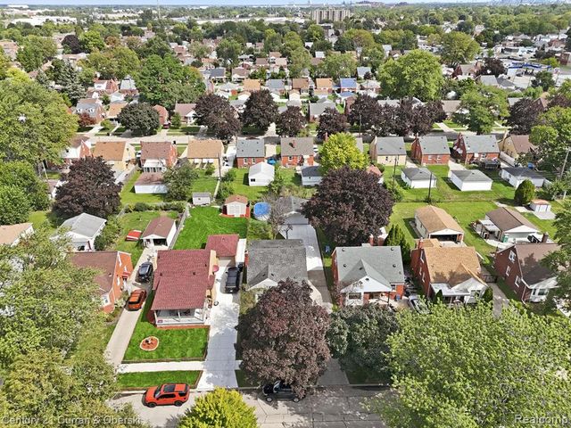 15606 Hanover Avenue, Allen Park, MI 48101