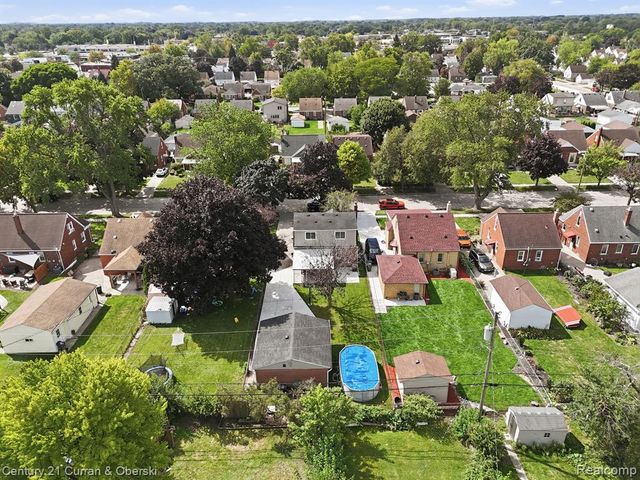15606 Hanover Avenue, Allen Park, MI 48101