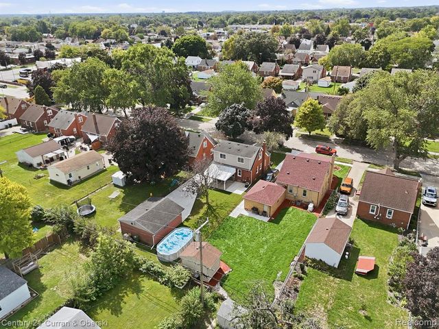 15606 Hanover Avenue, Allen Park, MI 48101