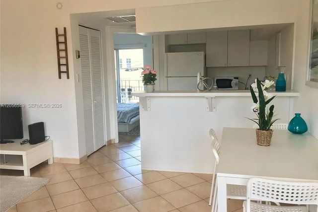 345 Michigan Avenue 19, Miami Beach, FL 33139