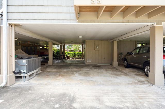 33 Lakewood Lane, Seabrook, TX 77586