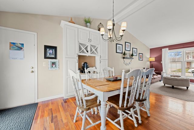 14446 Gary Lane, Livonia City, MI 48154