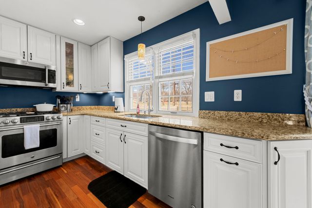 14446 Gary Lane, Livonia City, MI 48154