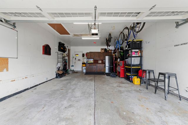 14446 Gary Lane, Livonia City, MI 48154