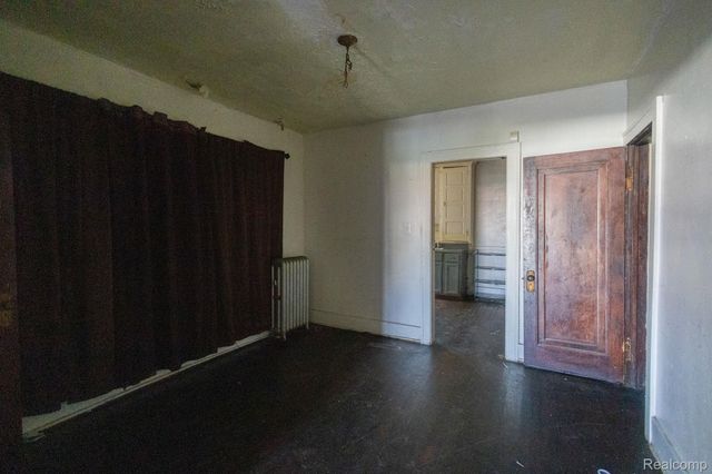 7505 Prairie Street, Detroit, MI 48210