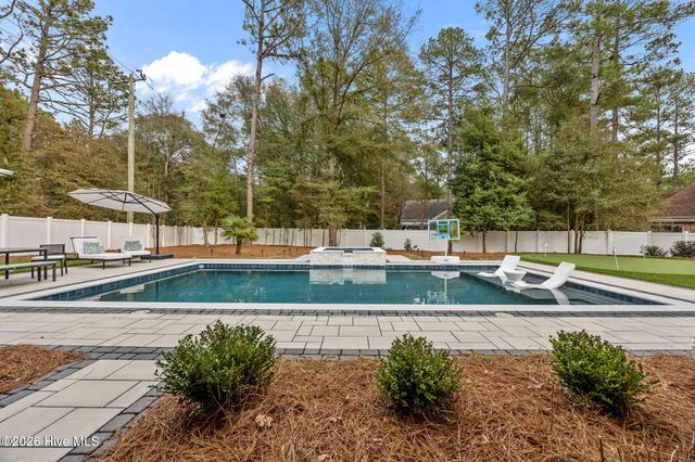 40 Saint Andrews Drive, Pinehurst, NC 28374