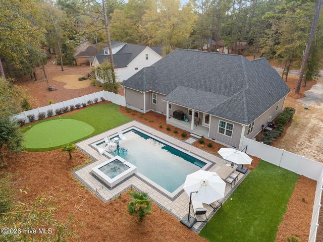 40 Saint Andrews Drive, Pinehurst, NC 28374