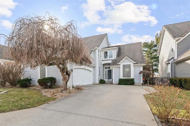 12204 Sagamore Road, Leawood, KS 66209