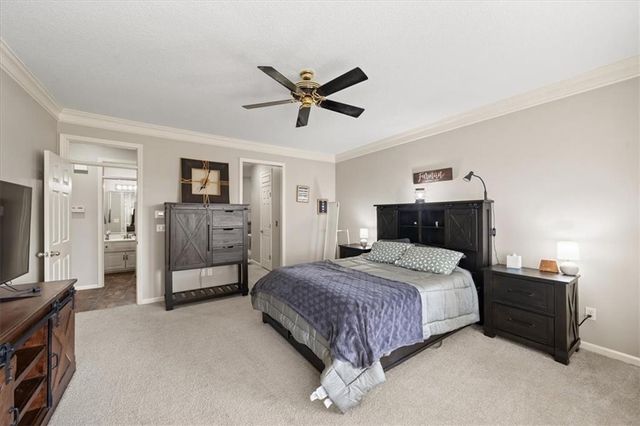 12204 Sagamore Road, Leawood, KS 66209