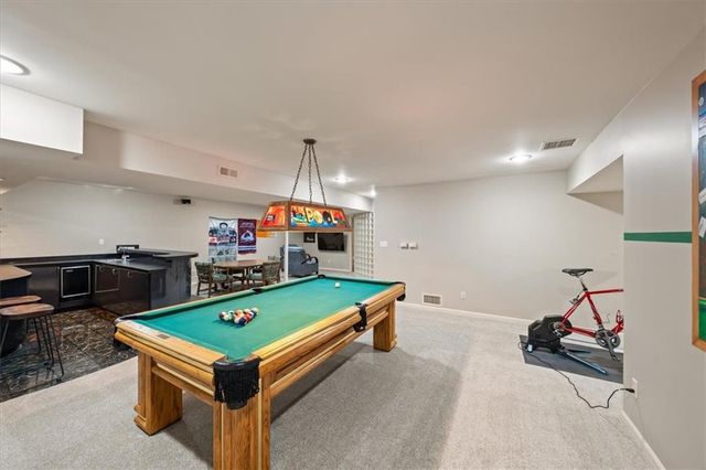 12204 Sagamore Road, Leawood, KS 66209