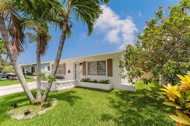 2604 NW 48th St, Tamarac, FL 33309