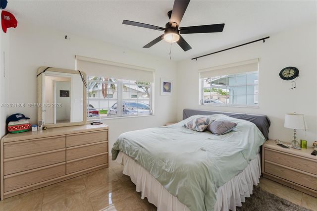 2604 NW 48th St, Tamarac, FL 33309